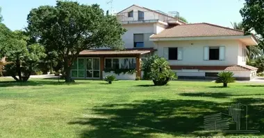 Villa 7 bedrooms with parking, with Balcony, with Air conditioner in Drapia, Italy