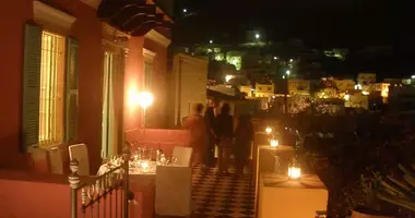 Hotel 350 m² w Vromolithos, Grecja