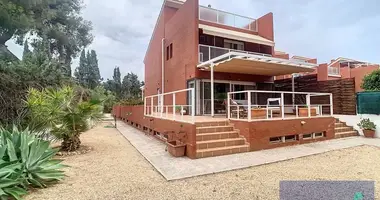 Bungalow  avec Balcon, avec Terrasse, avec Piscine dans el Campello, Espagne