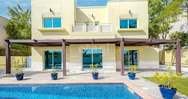 Ferienhaus 5 Zimmer in Dubai, Vereinigte Arabische Emirate