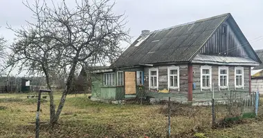 Casa 2 habitaciones en Uzdzienski siel ski Saviet, Bielorrusia