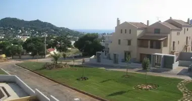 3 room apartment with 
Bedrooms in Kalyvia Thorikou, Greece