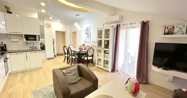 Apartamento 3 habitaciones en Budva, Montenegro