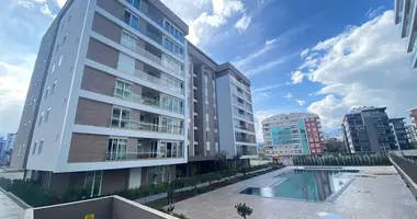 Mieszkanie 4 pokoi z detskaya ploschadka children playground, z ogrzewanie gazowe, z teren chroniony w Turcja