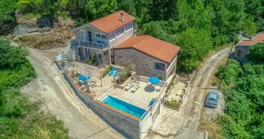 5 bedroom house in Buljarica, Montenegro