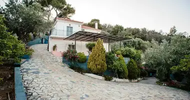 Cottage 5 bedrooms in Municipality of Troizinia - Methana, Greece