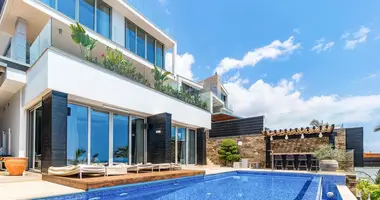 5 bedroom house in koinoteta agiou tychona, Cyprus