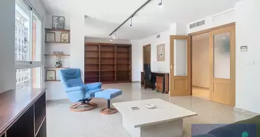 Wohnung in Alicante, Spanien