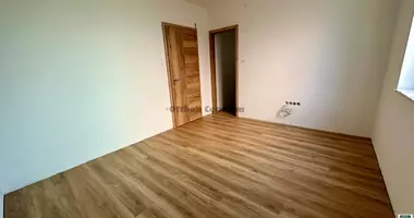4 room house in Remeteszolos, Hungary