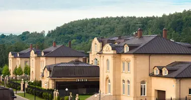 Casa 10 habitaciones en Timoshkino, Rusia