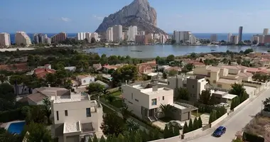 Casa 4 habitaciones en Calpe, España