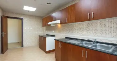 Apartamento 3 habitaciones en Dubái, Emiratos Árabes Unidos