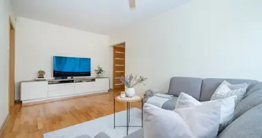 Apartamento 3 habitaciones en Vilna, Lituania