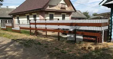 3 room house in Biahomlski sielski Saviet, Belarus