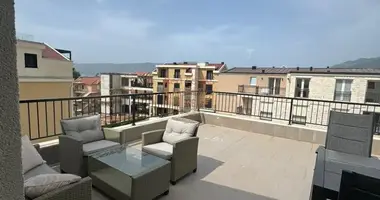 Apartamento 3 habitaciones en Gornja Lastva, Montenegro