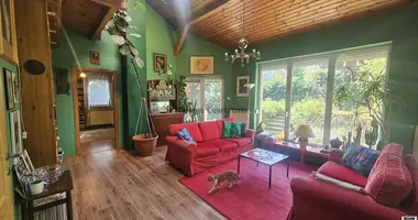 4 room house in Szigetszentmiklos, Hungary