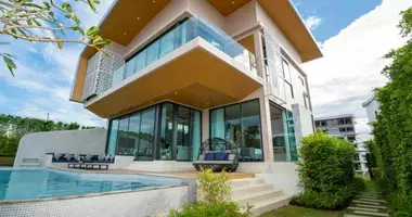 Villa 5 Zimmer mit Balkon, mit Meerblick, mit Bergblick in Phuket, Thailand