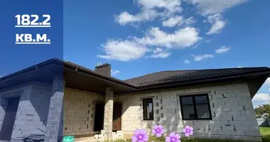 Casa en Baránavichi, Belarús