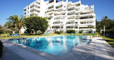 3 bedroom apartment in San Pedro Alcantara, Spain