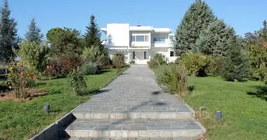 Villa 4 bedrooms with Swimming pool, with Mountain view in Katerini, Greece