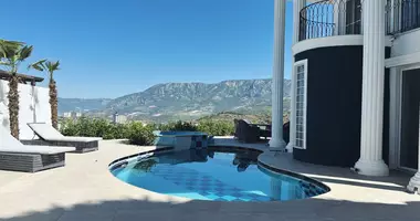 Villa 6 rooms with Sea view, with Swimming pool, with Mountain view in Alanya, Turkey
