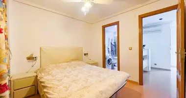 2 bedroom apartment in Guardamar del Segura, Spain