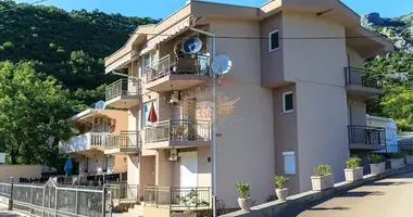 Hotel 372 m² in canj, Montenegro
