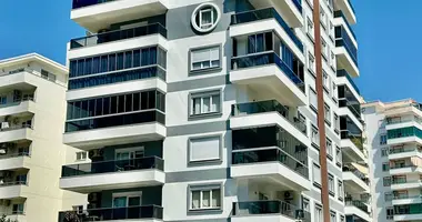 2 bedroom apartment in Mahmutlar, Turkey