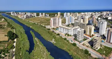 Penthouse 3 bedrooms in Guardamar del Segura, Spain