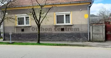 2 room house in Sarvar, Hungary