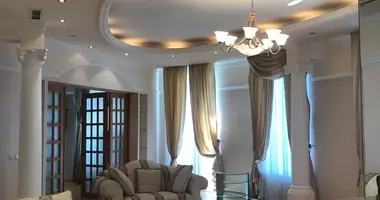 6 room apartment in Odesa, Ukraine
