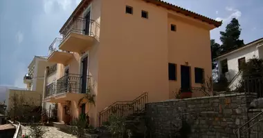 Dom wolnostojący 6 pokojów w Gmina Delphi, Grecja