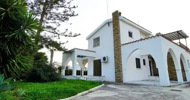 Haus 3 Schlafzimmer in Oroklini, Zypern
