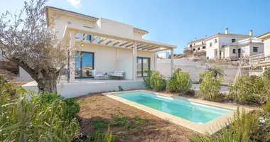 Villa 4 bedrooms with Terrace, with Garage, with Built-in wardrobe in Manacor, Spain