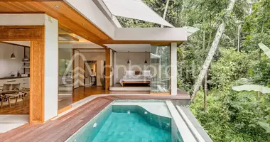 Villa 4 bedrooms with Balcony, with Air conditioner, with parking in Ubud, Indonesia