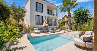 Villa en Marbella, España