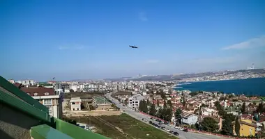 Apartamento 3 habitaciones en Istanbul, Turquía