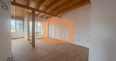 Commercial property 31 m² in Bashkia Durres, Albania