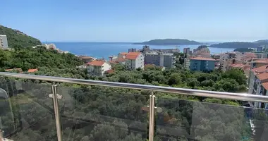 Mieszkanie 3 pokoi w Becici, Czarnogóra