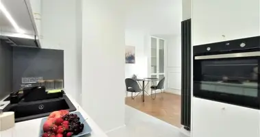 1 room apartment in Warsaw, Poland