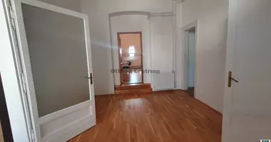 5 room apartment in Budapest, Hungary