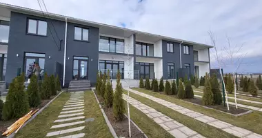 Dom 3 pokoi w Lymanka, Ukraina