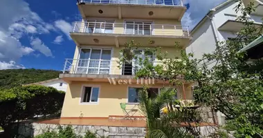 5 room house in Dobra Voda, Montenegro