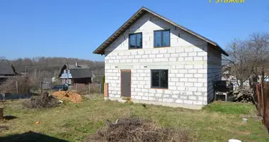 Haus in Papiarnianski sielski Saviet, Belarus
