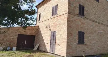 Haus 11 zimmer in Montappone, Italien