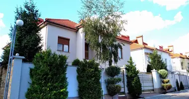 6 room house in Lymanka, Ukraine