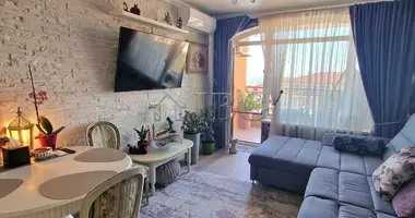 Apartamento 3 habitaciones en Sveti Vlas, Bulgaria