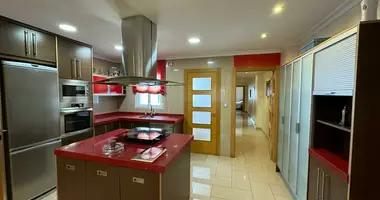 3 bedroom apartment in Torrevieja, Spain