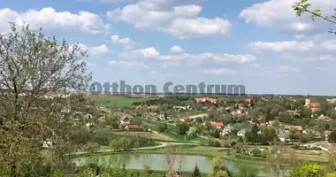 Plot of land in Som, Hungary