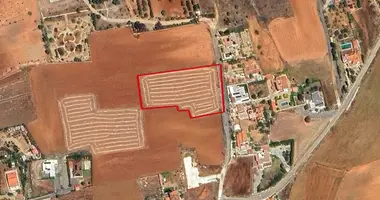 Terrain dans Agioi Trimithias, Chypre